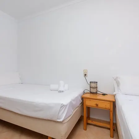 Bellavista * 阿尔库迪亚港